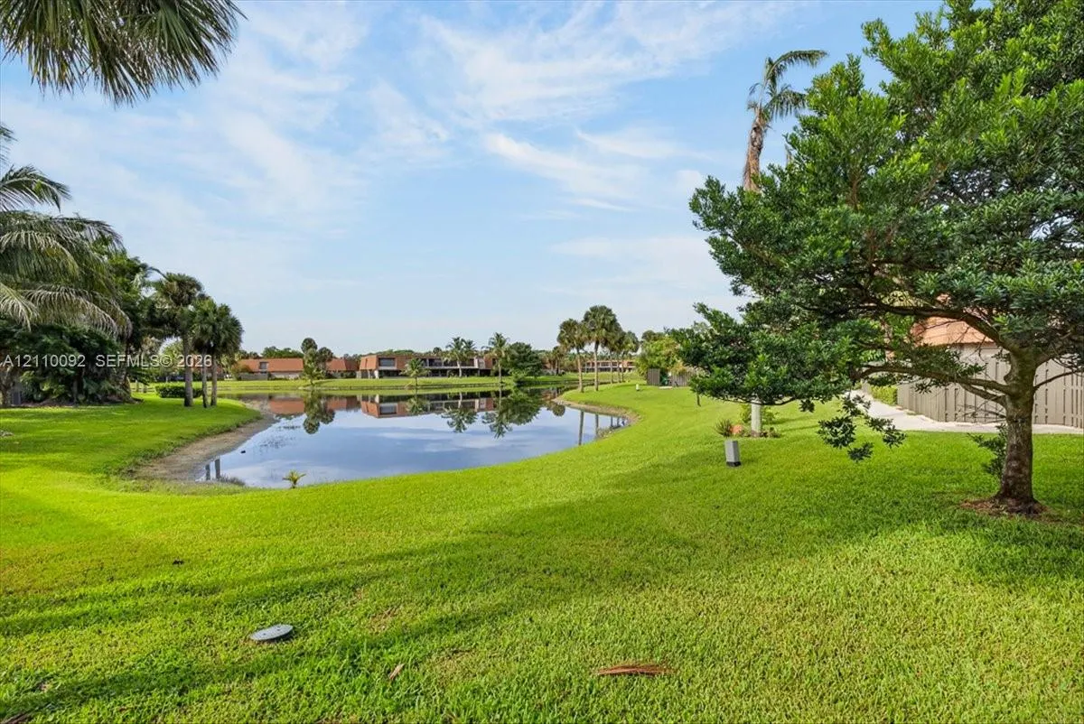 1403 SW 110th Way