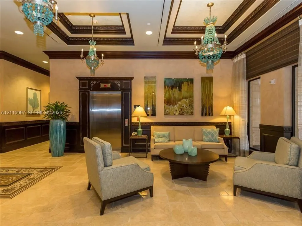 3415 N Ocean Drive #401