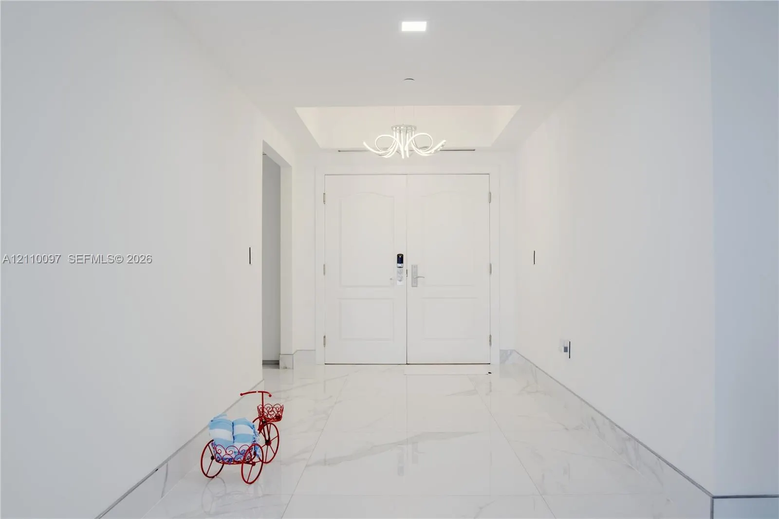 3415 N Ocean Drive #401