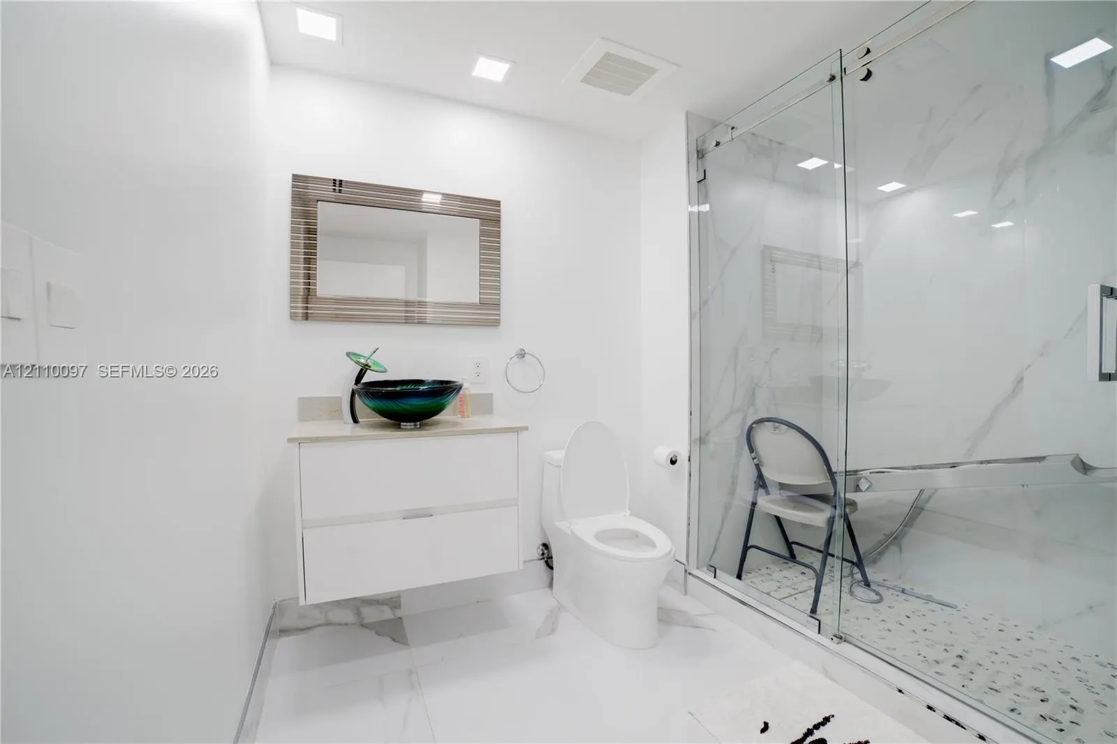 3415 N Ocean Drive #401