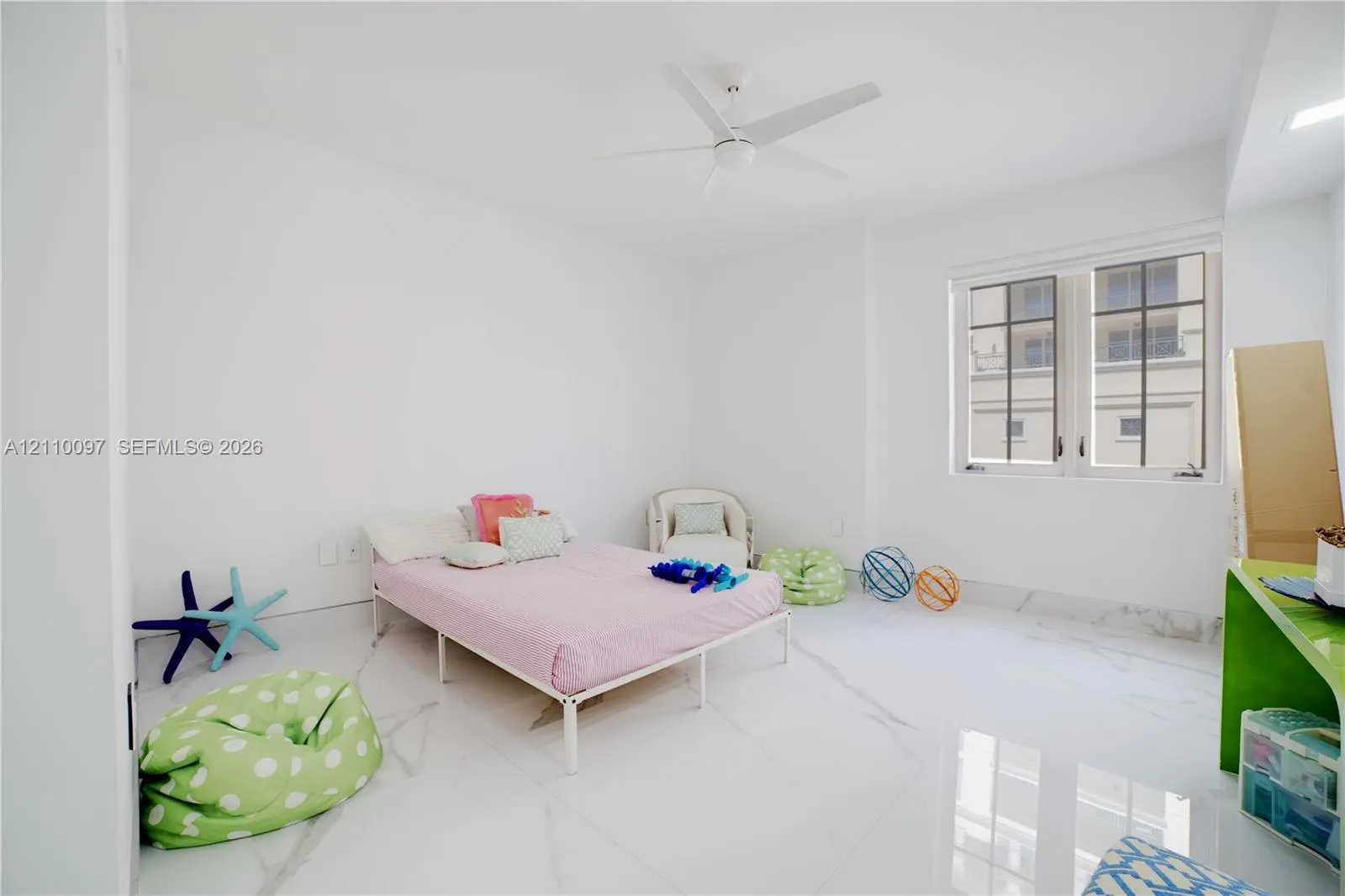 3415 N Ocean Drive #401