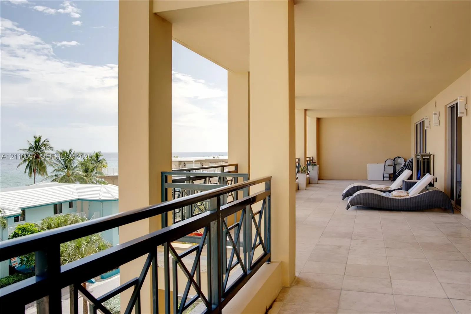 3415 N Ocean Drive #401
