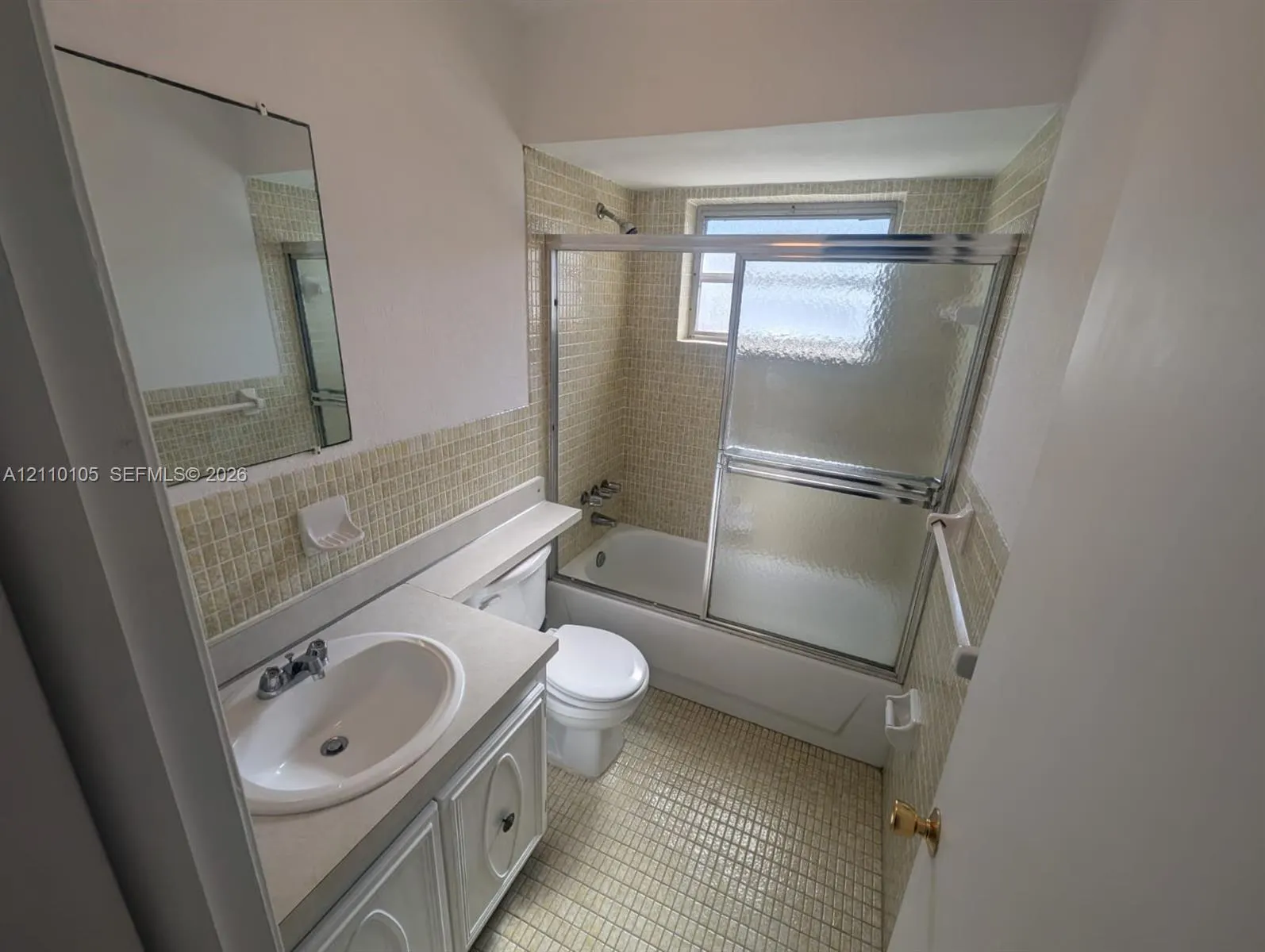 1832 Madison Street #203