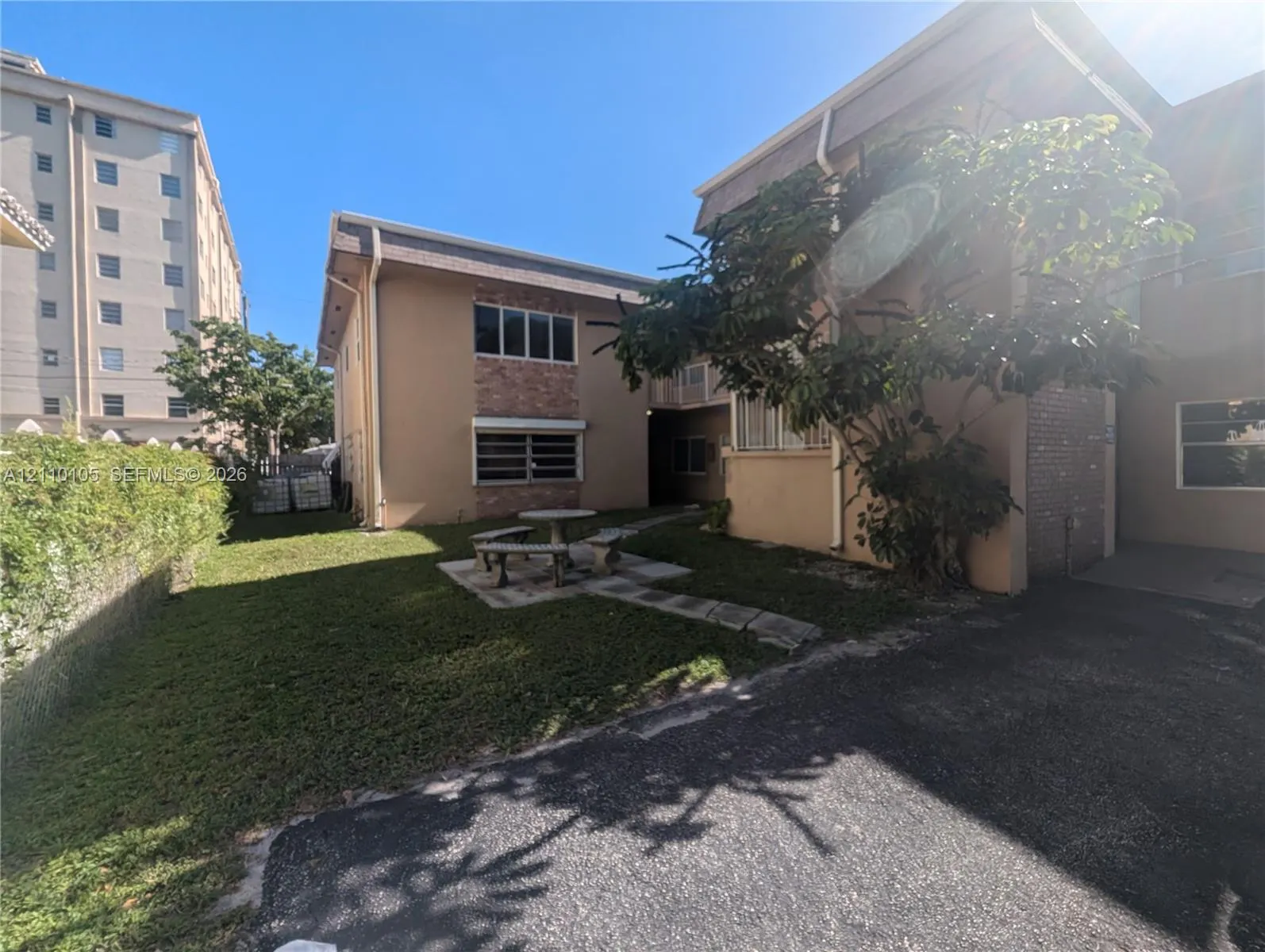 1832 Madison Street #203