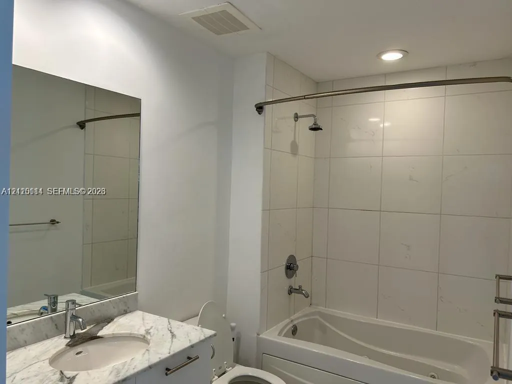 950 Brickell Bay Drive #5108