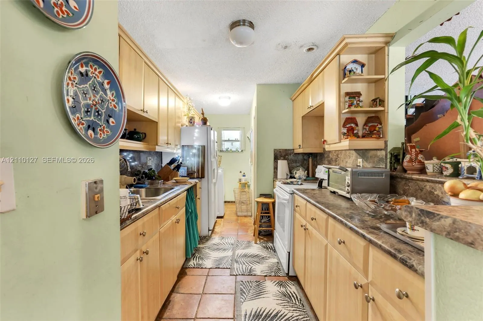 10164 SW 52nd Street