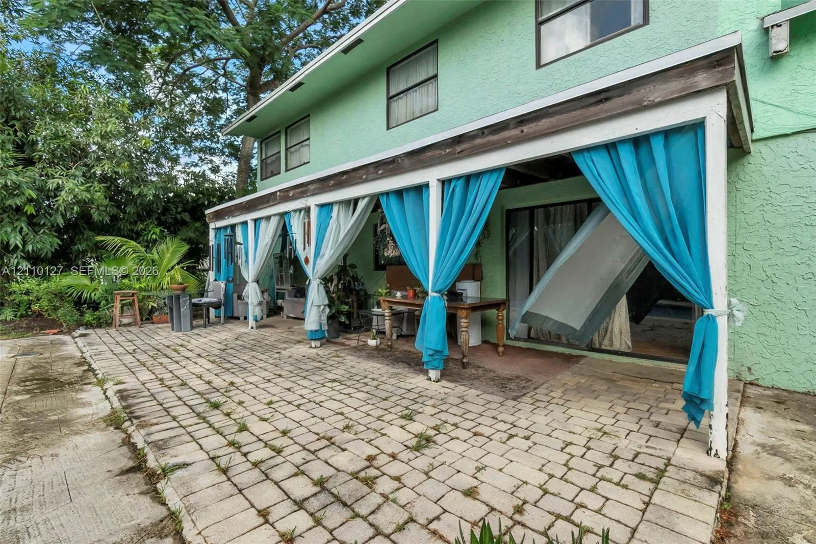 10164 SW 52nd Street