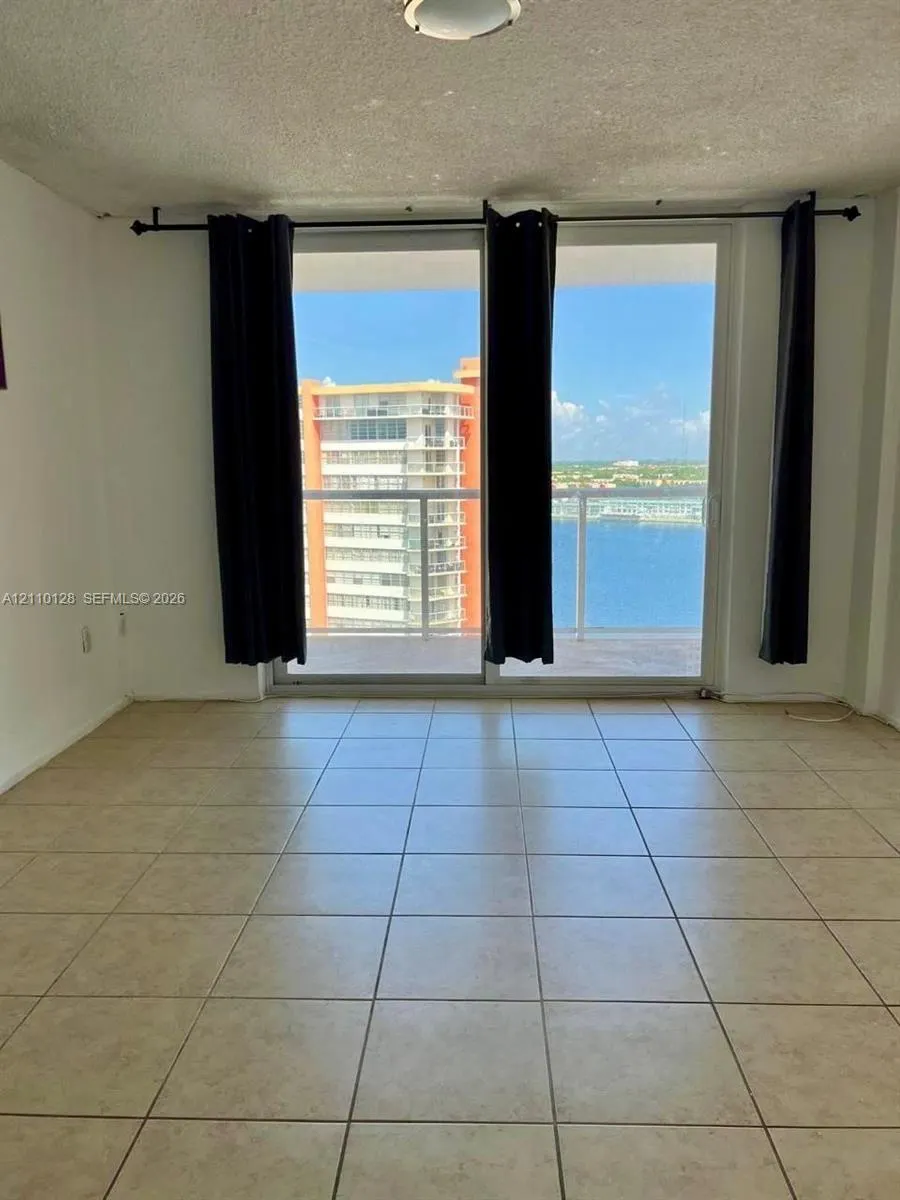 1351 NE Miami Gardens Drive #1624E