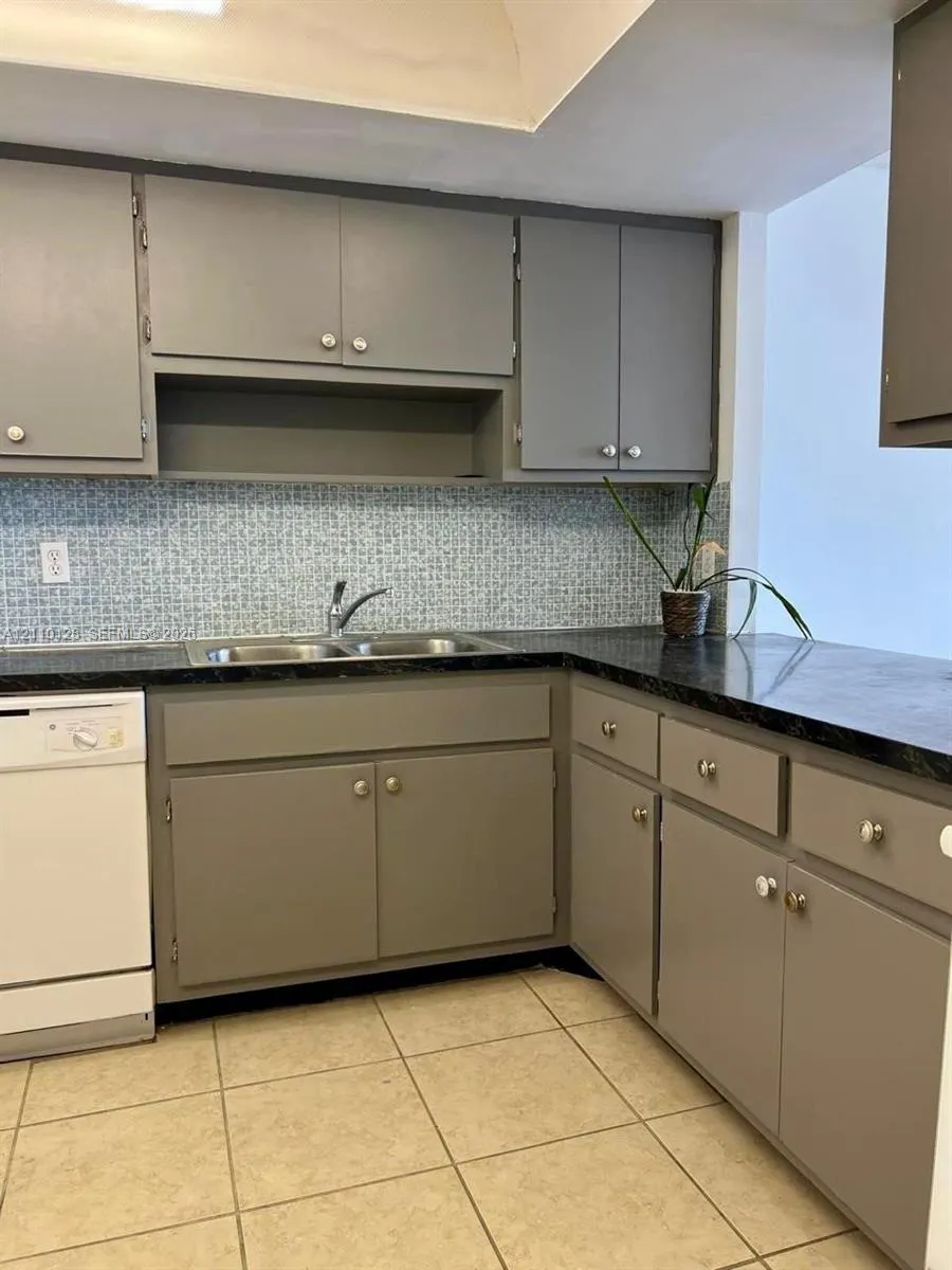 1351 NE Miami Gardens Drive #1624E