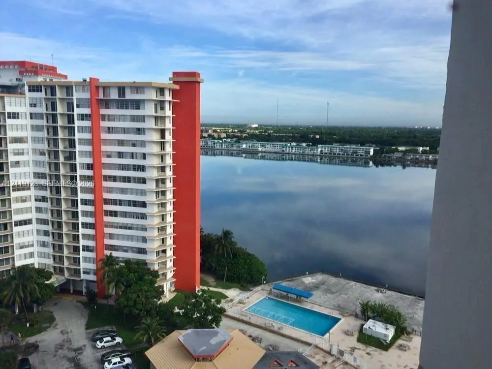 1351 NE Miami Gardens Drive #1624E