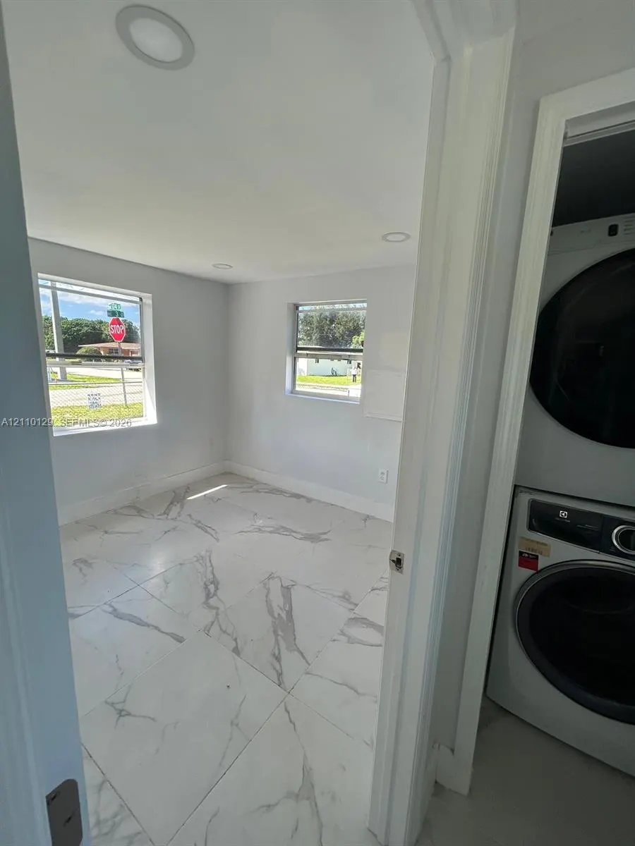 360 NE 174th Street #1