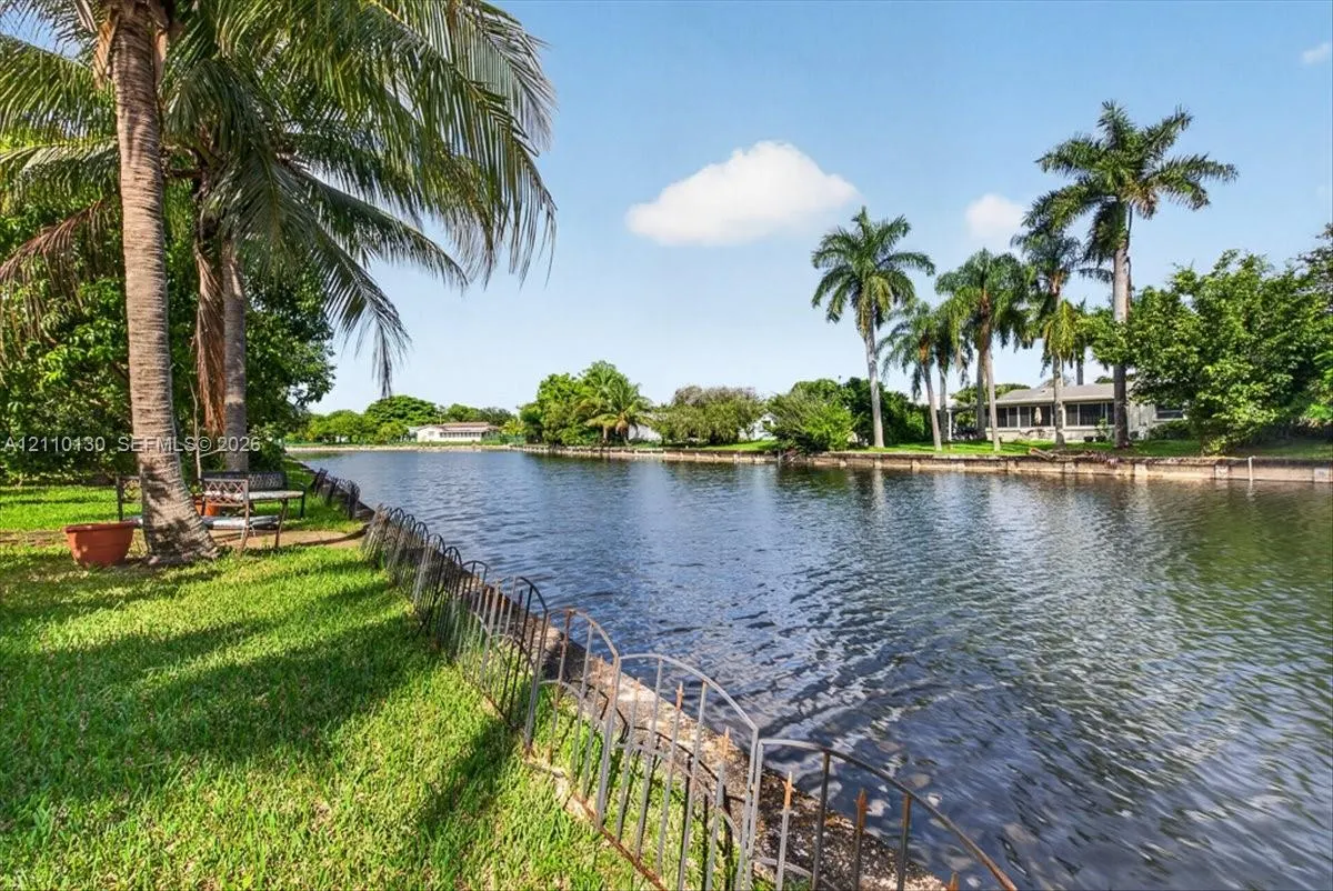 9417 NW 70th Place