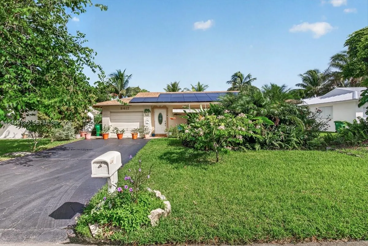 9417 NW 70th Place