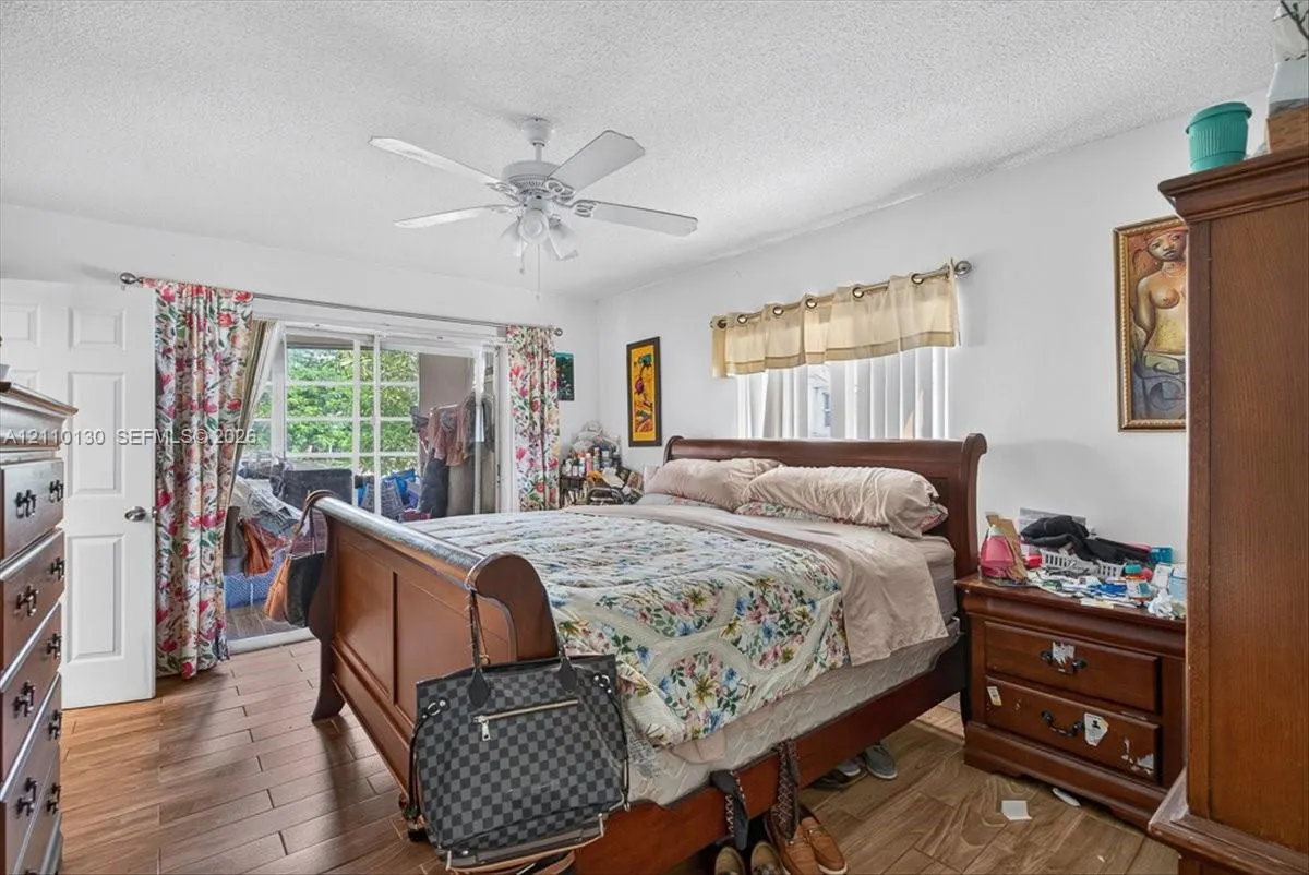 9417 NW 70th Place