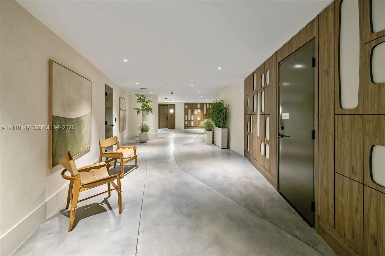 2200 Brickell Avenue #206