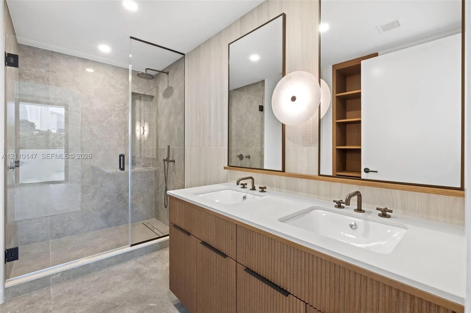 2200 Brickell Avenue #206