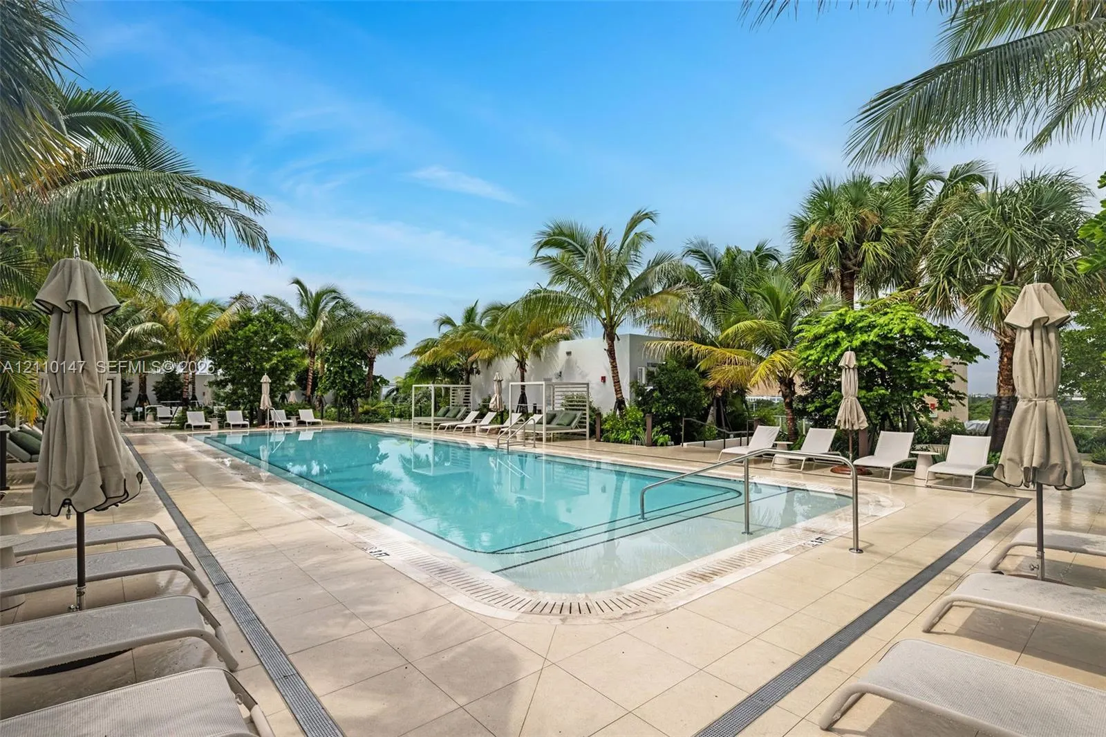 2200 Brickell Avenue #206