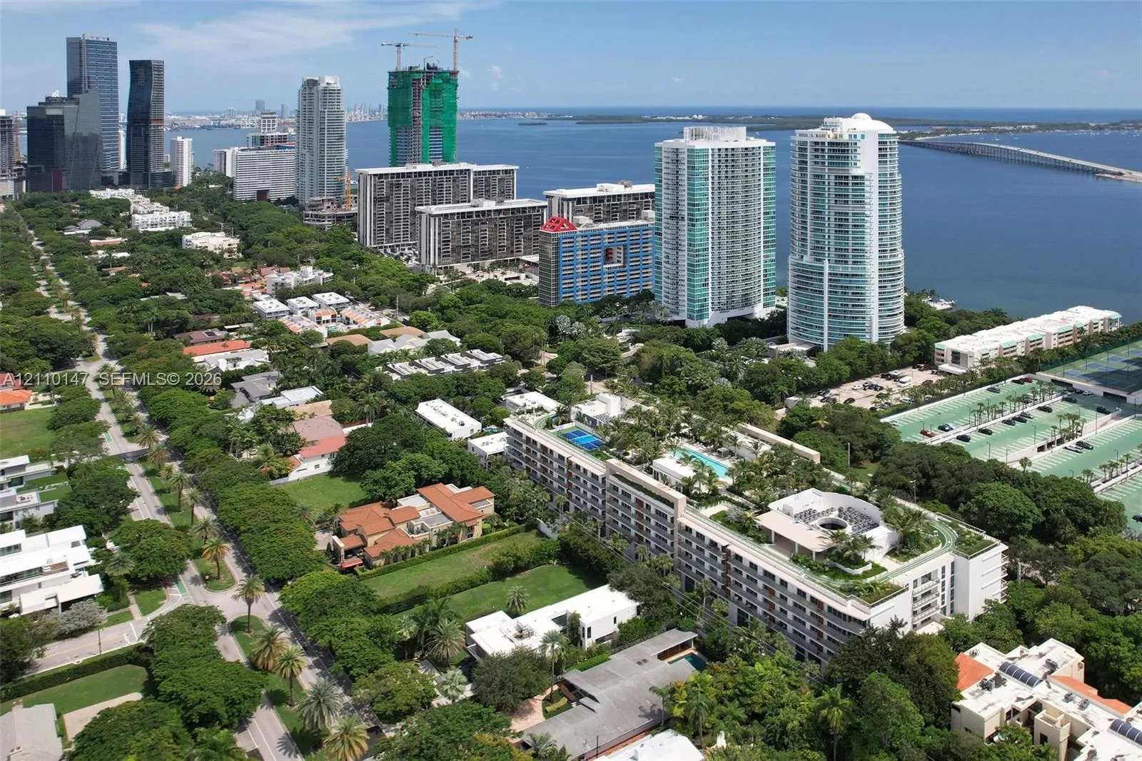 2200 Brickell Avenue #206