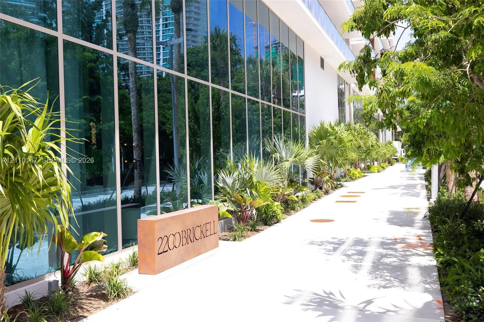2200 Brickell Avenue #206