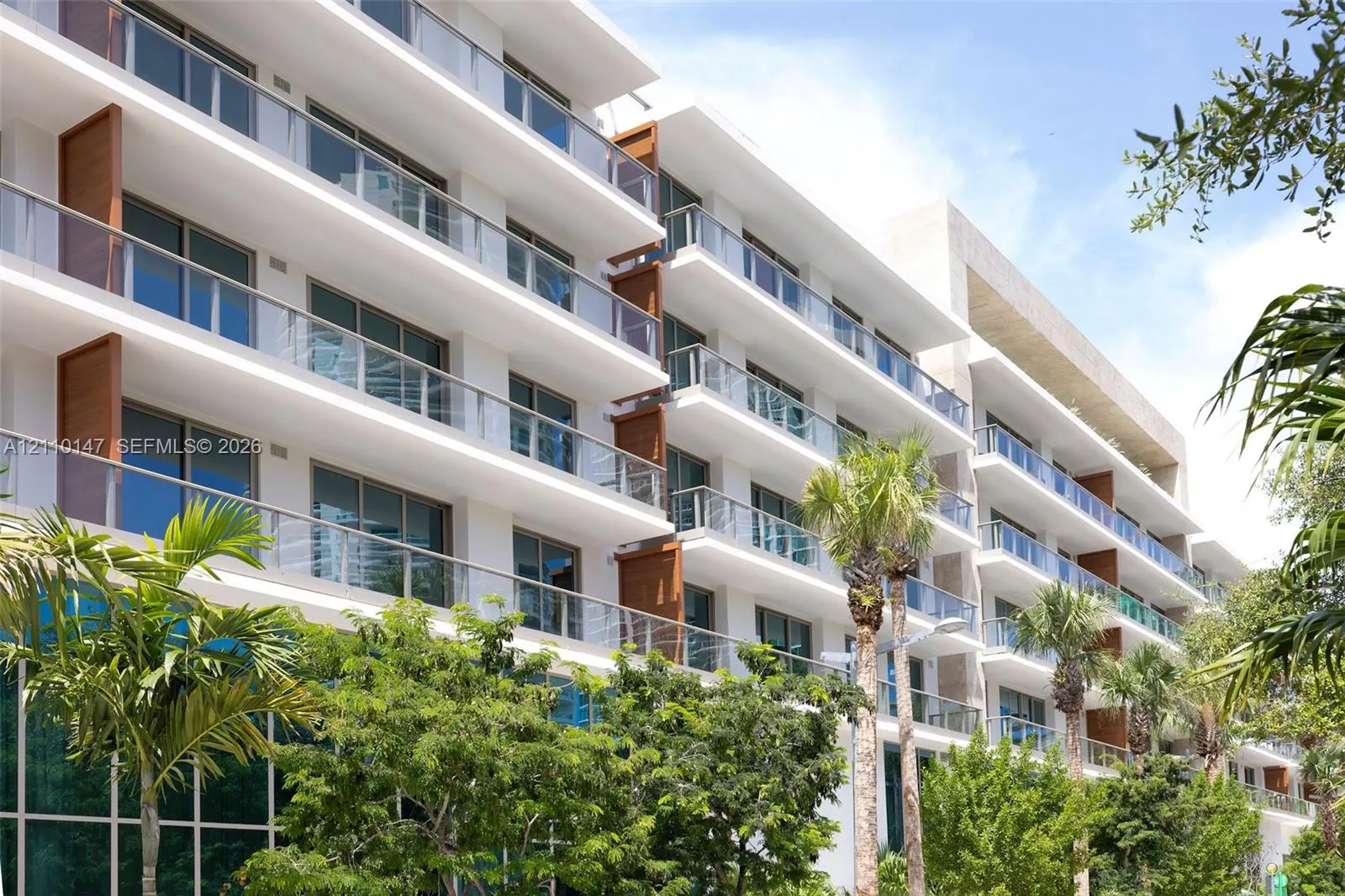2200 Brickell Avenue #206