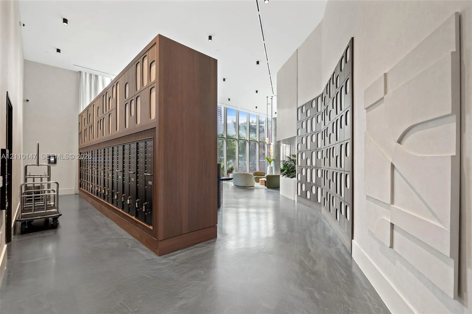 2200 Brickell Avenue #206