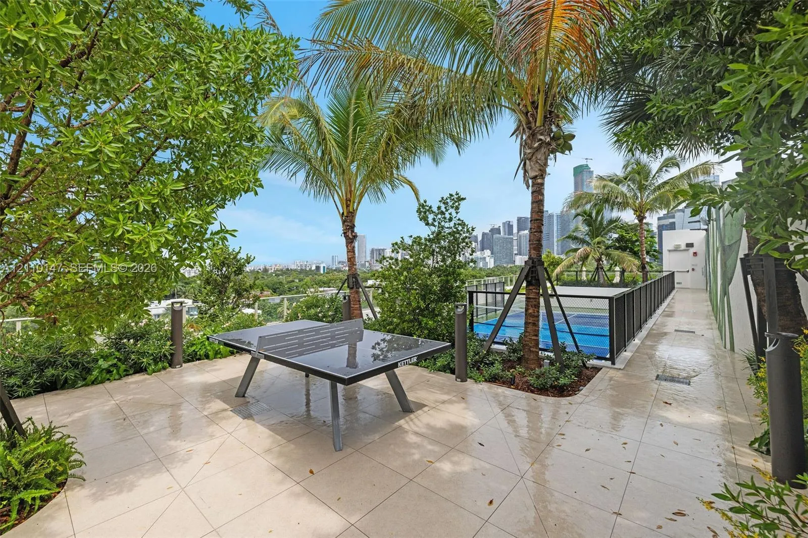 2200 Brickell Avenue #206