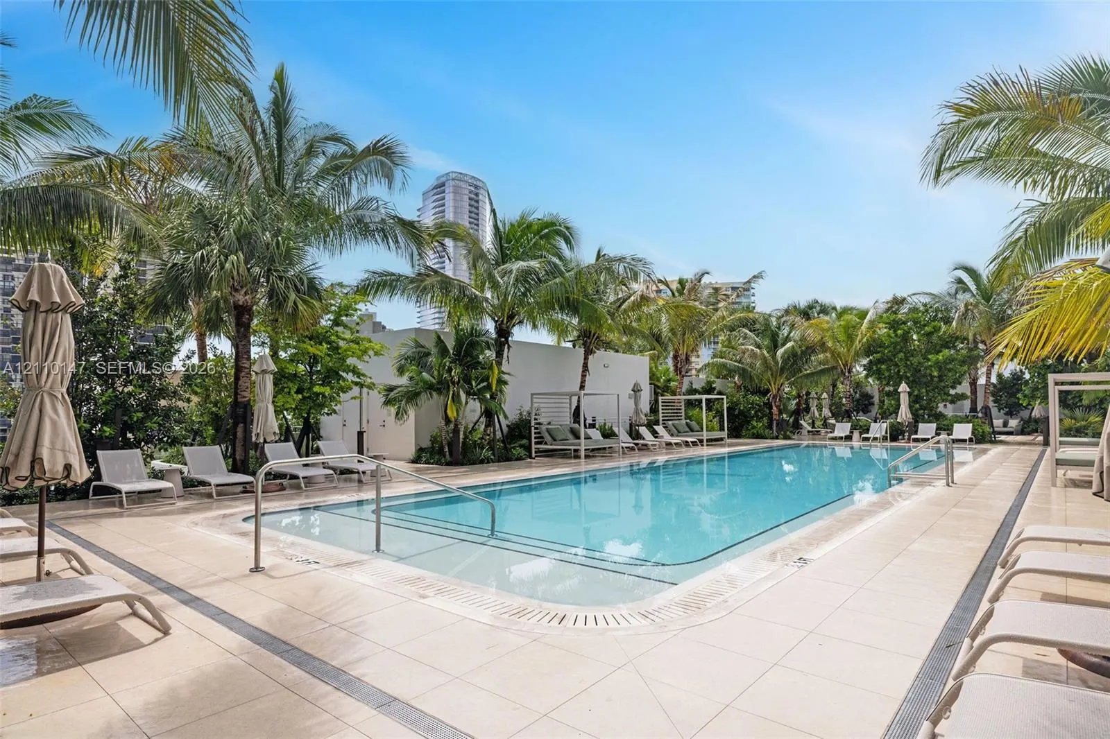 2200 Brickell Avenue #206