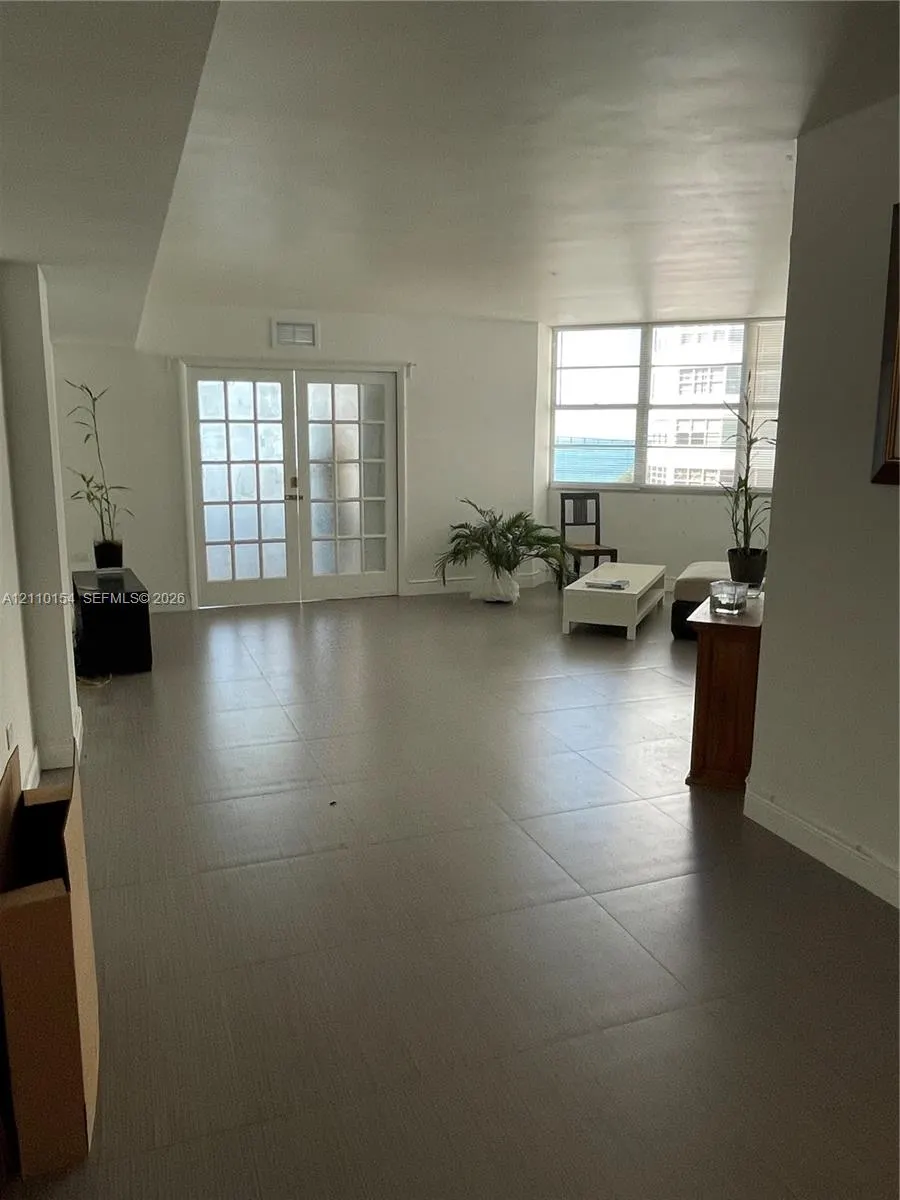 801 Brickell Bay Drive #667