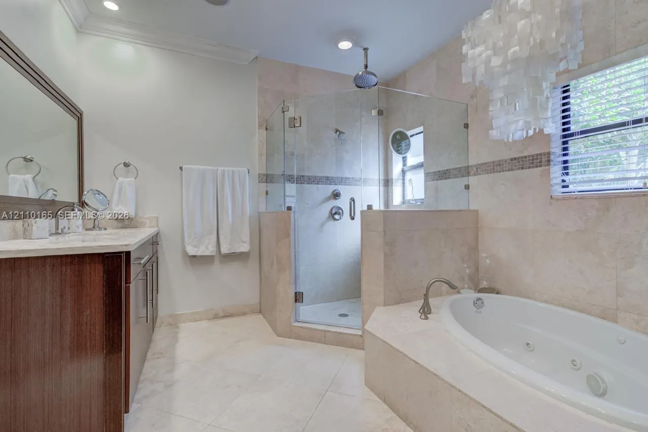 2624 Lincoln Avenue #2624