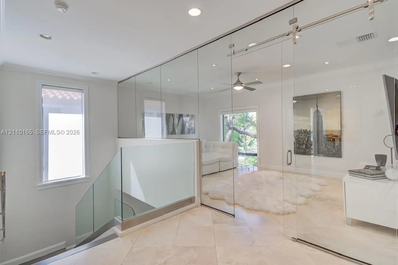 2624 Lincoln Avenue #2624