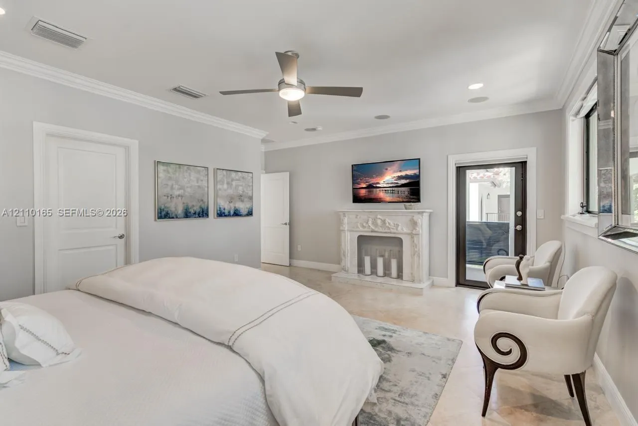 2624 Lincoln Avenue #2624