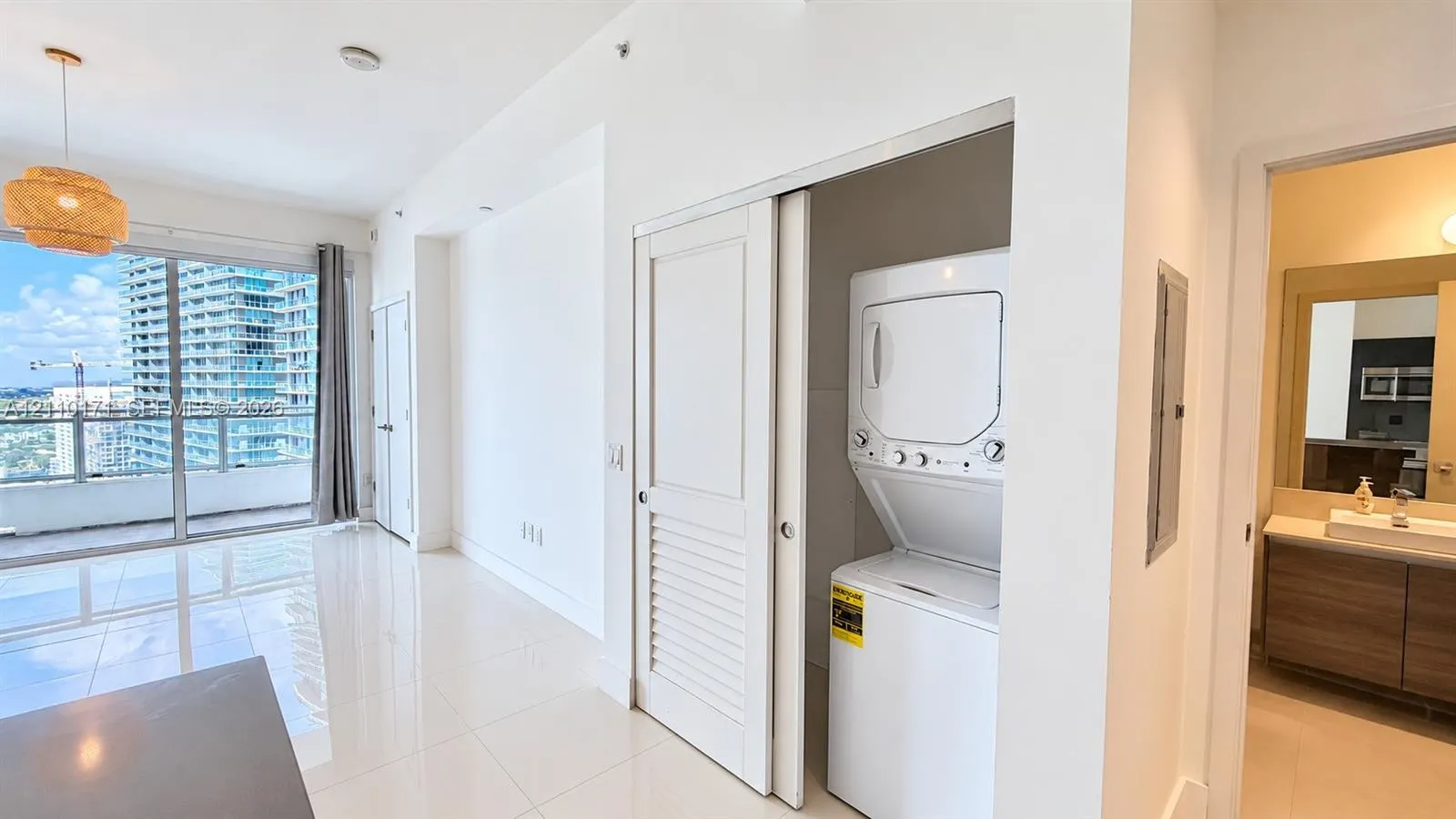 1080 Brickell Avenue #2805