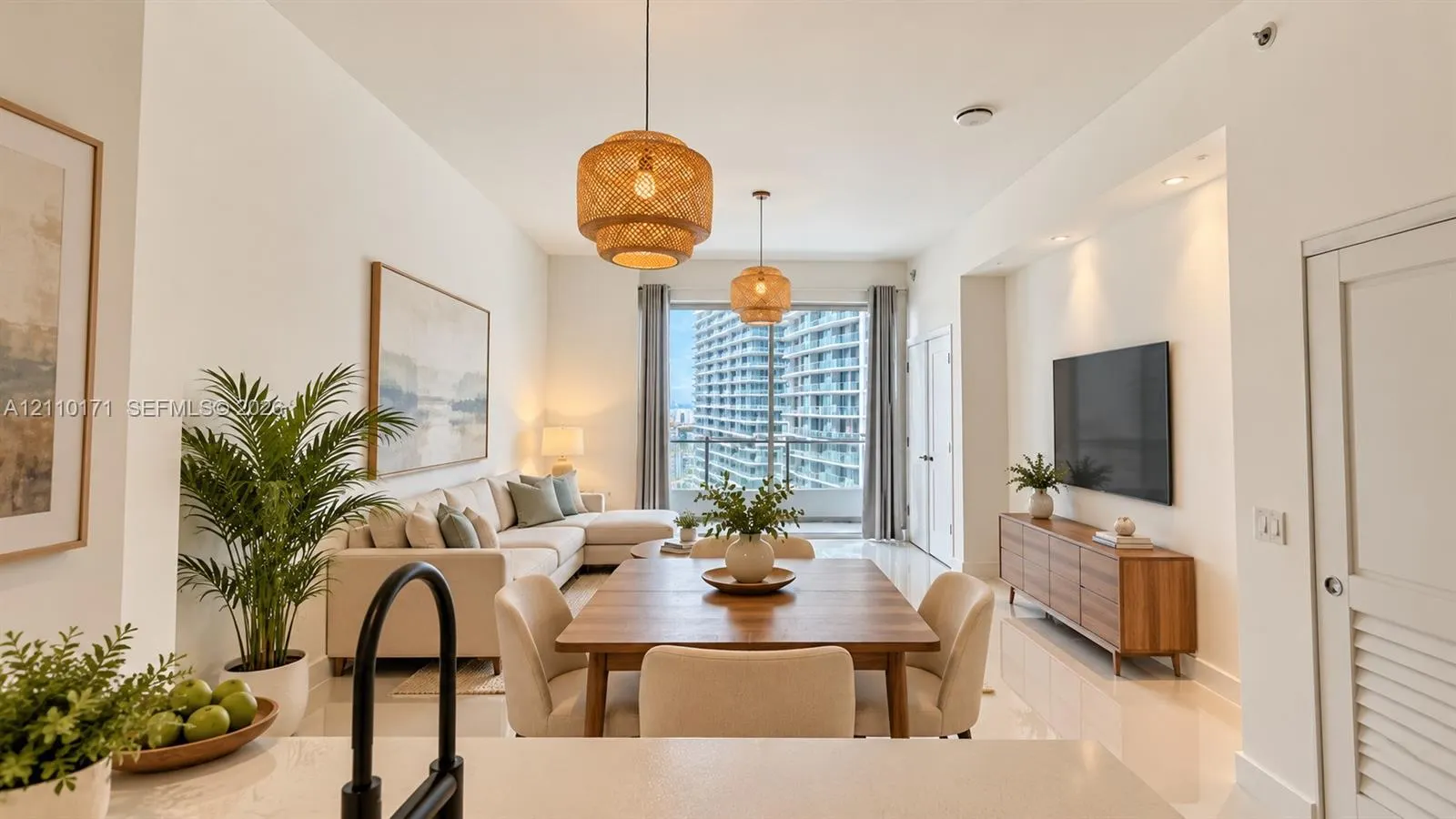 1080 Brickell Avenue #2805