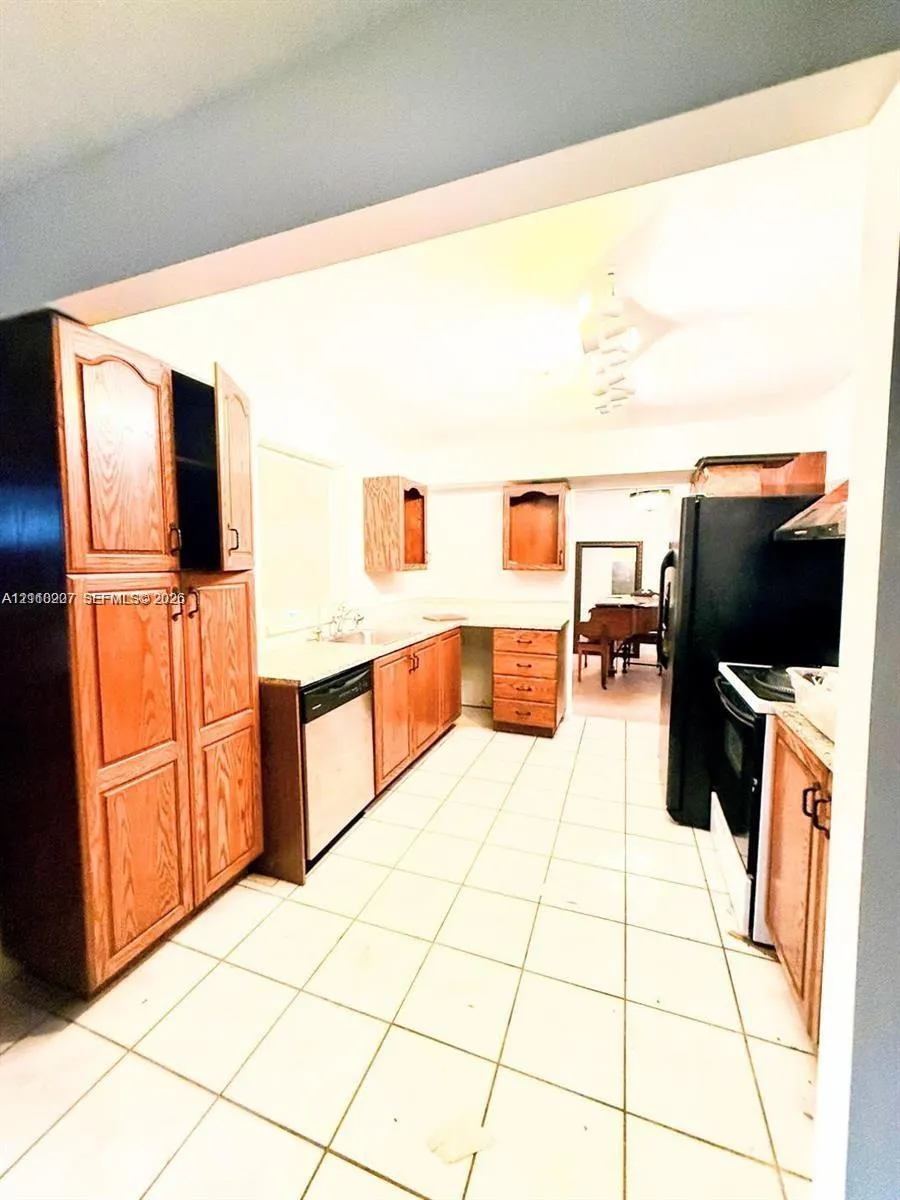 766 NW 24th Avenue