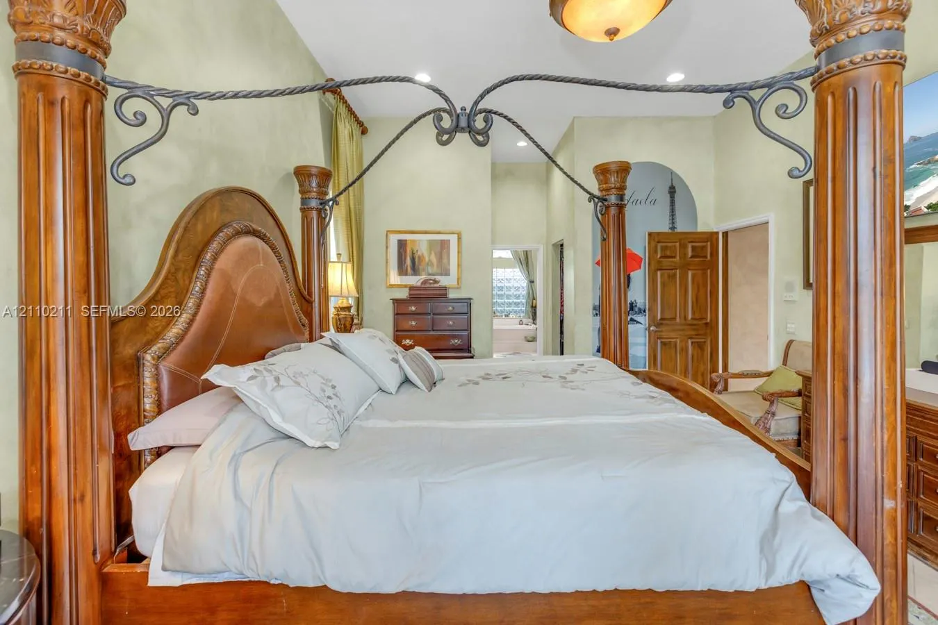 8348 NW 44th Street