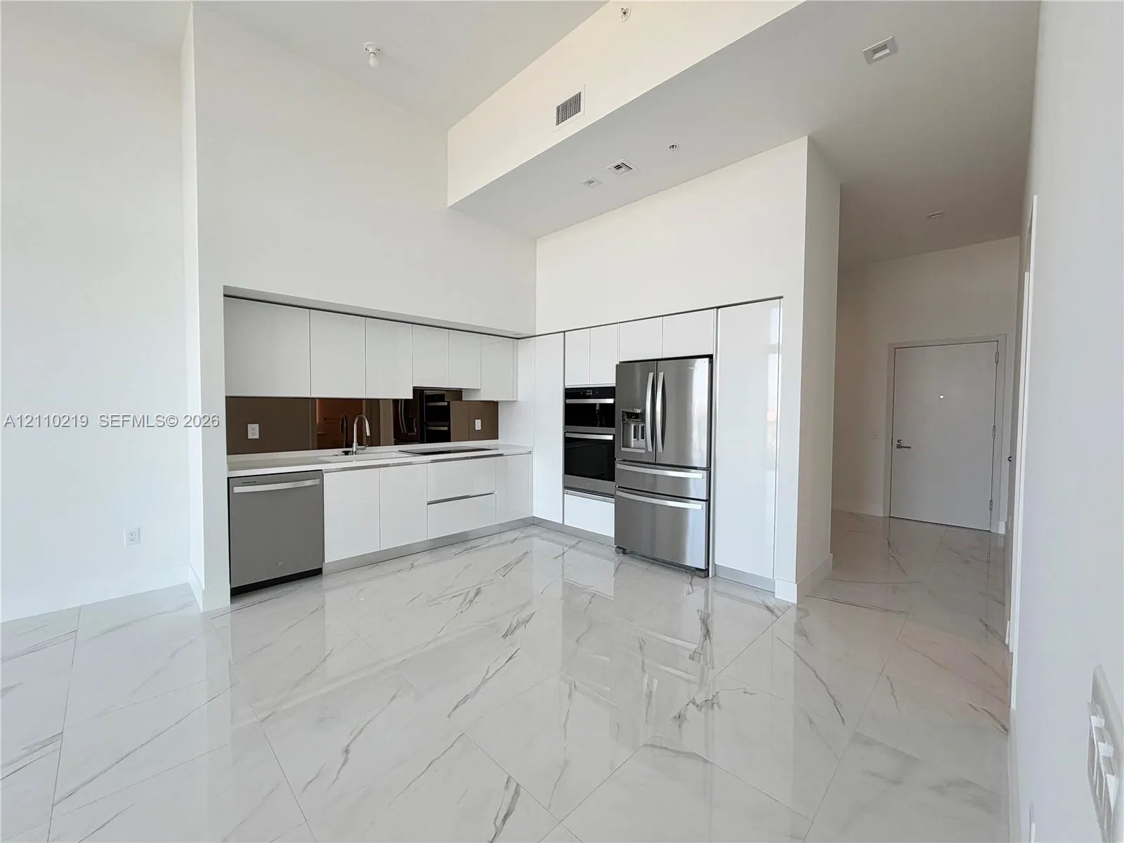 1170 E Hallandale Beach Boulevard #605