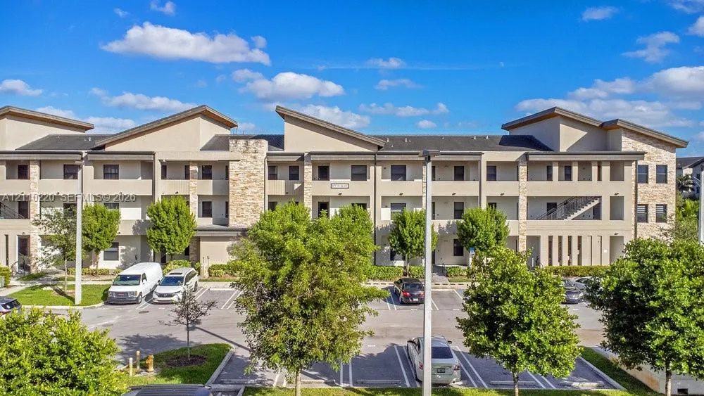8175 NW 104th Avenue #4