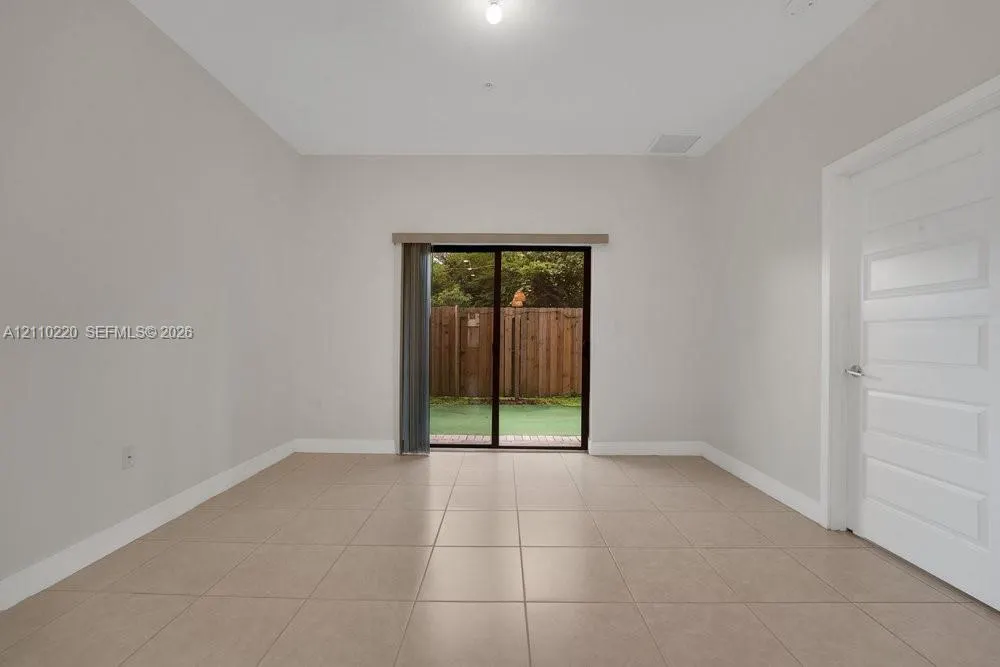 8175 NW 104th Avenue #4