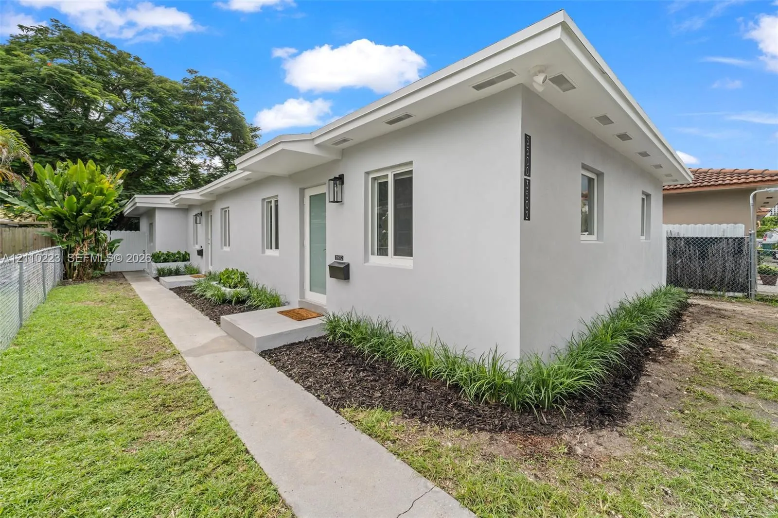 3502 SW 25th Street #Front