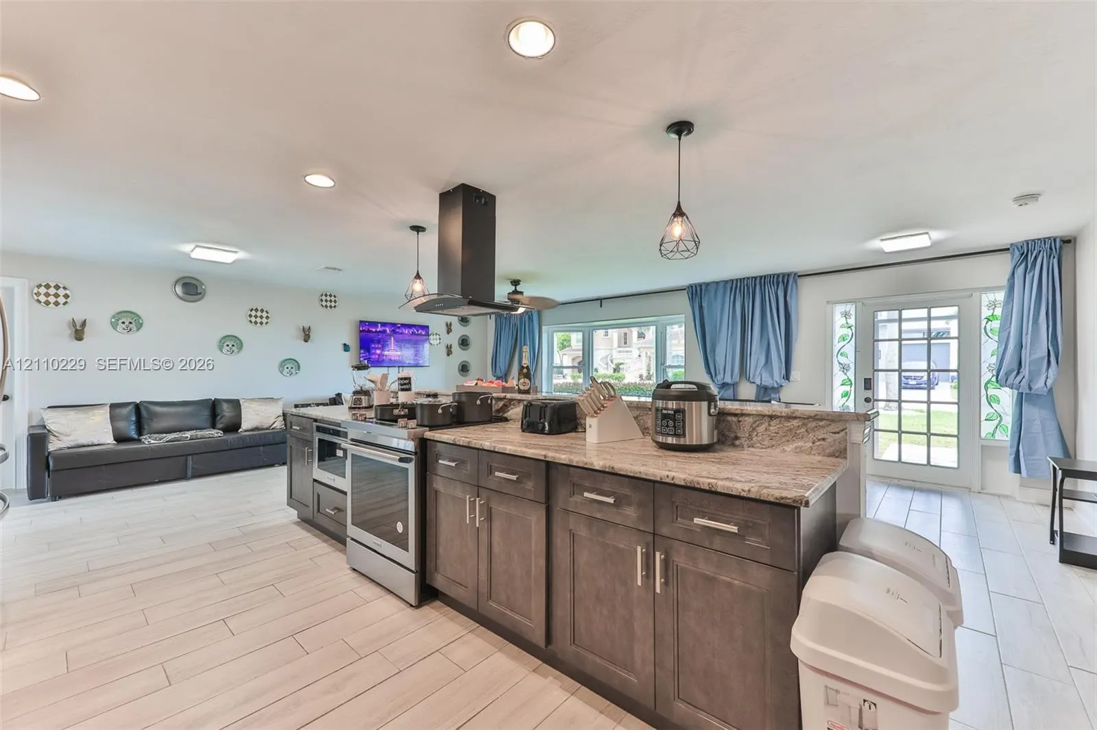355 Bayshore Drive