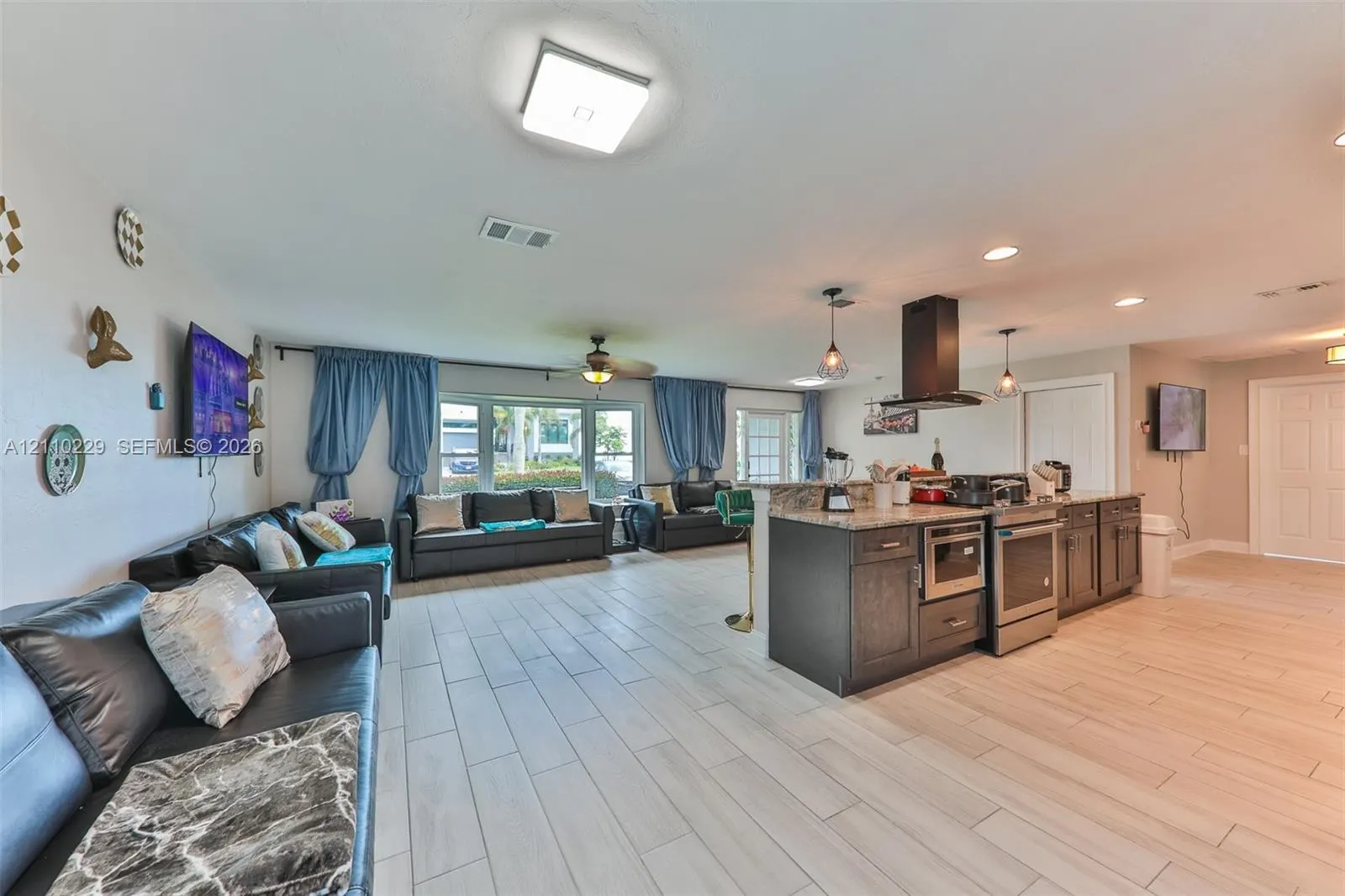 355 Bayshore Drive