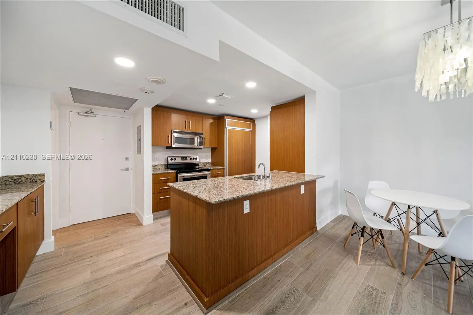 10275 Collins Avenue #224