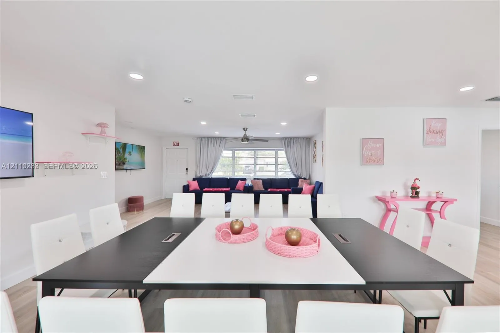 614 S Crescent Drive