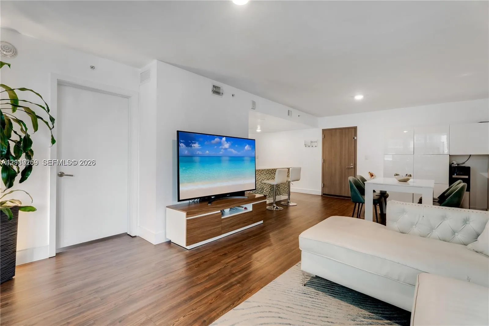 9261 E Bay Harbor Drive #607