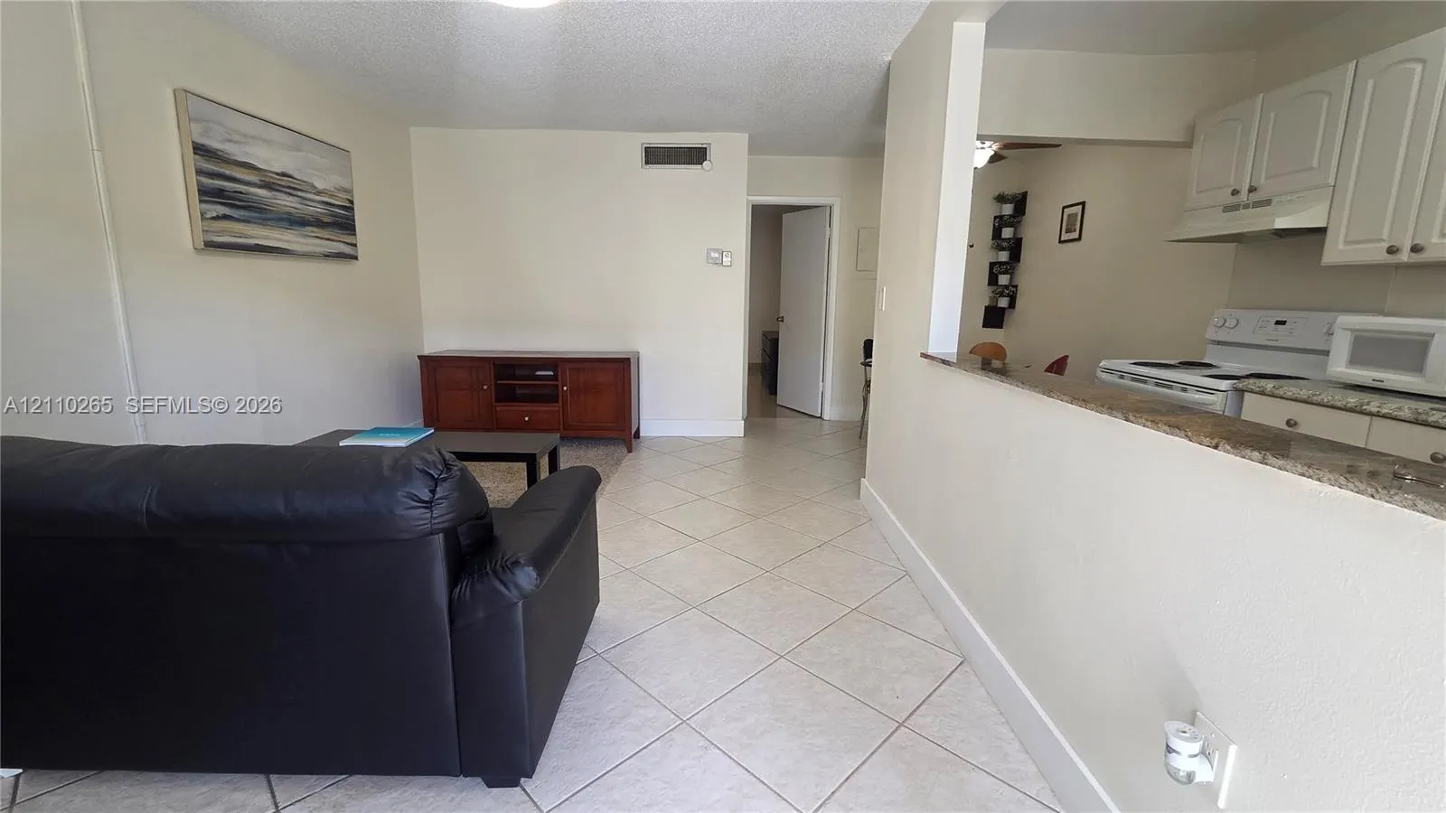 415 NE 2nd Street #106