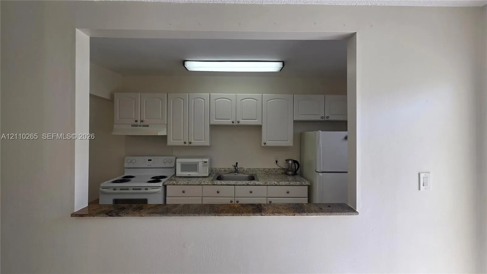 415 NE 2nd Street #106