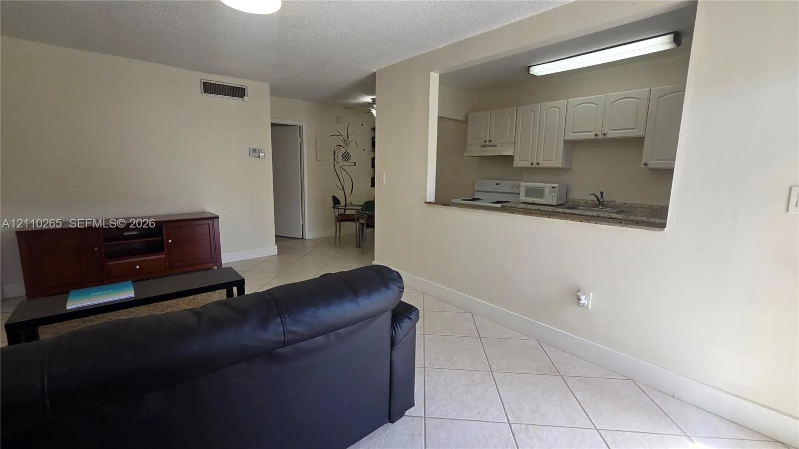 415 NE 2nd Street #106