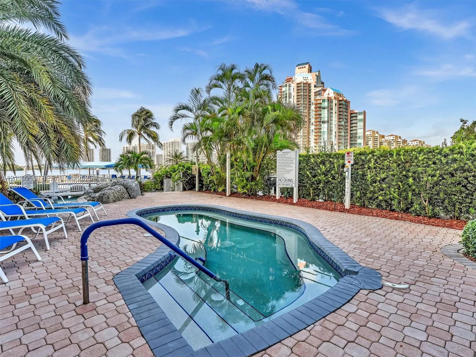 3530 Mystic Pointe Drive #303
