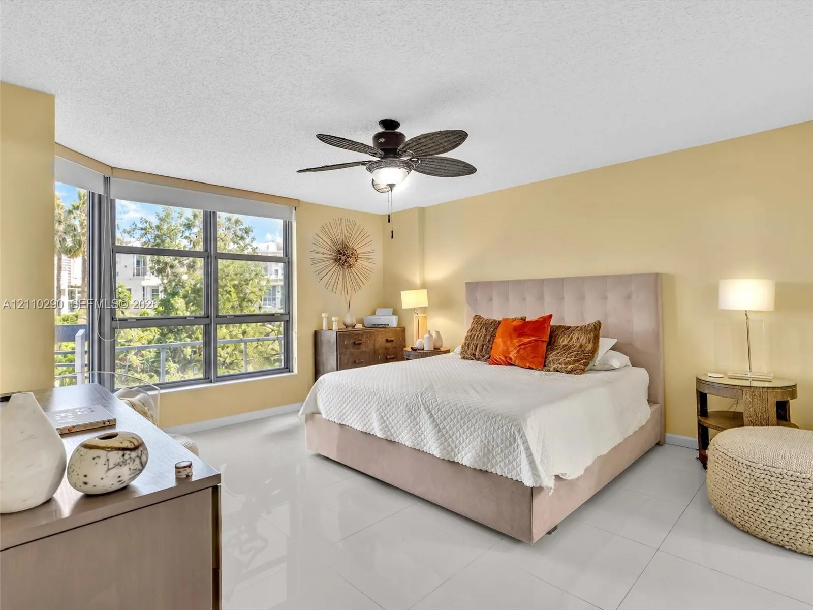 3530 Mystic Pointe Drive #303