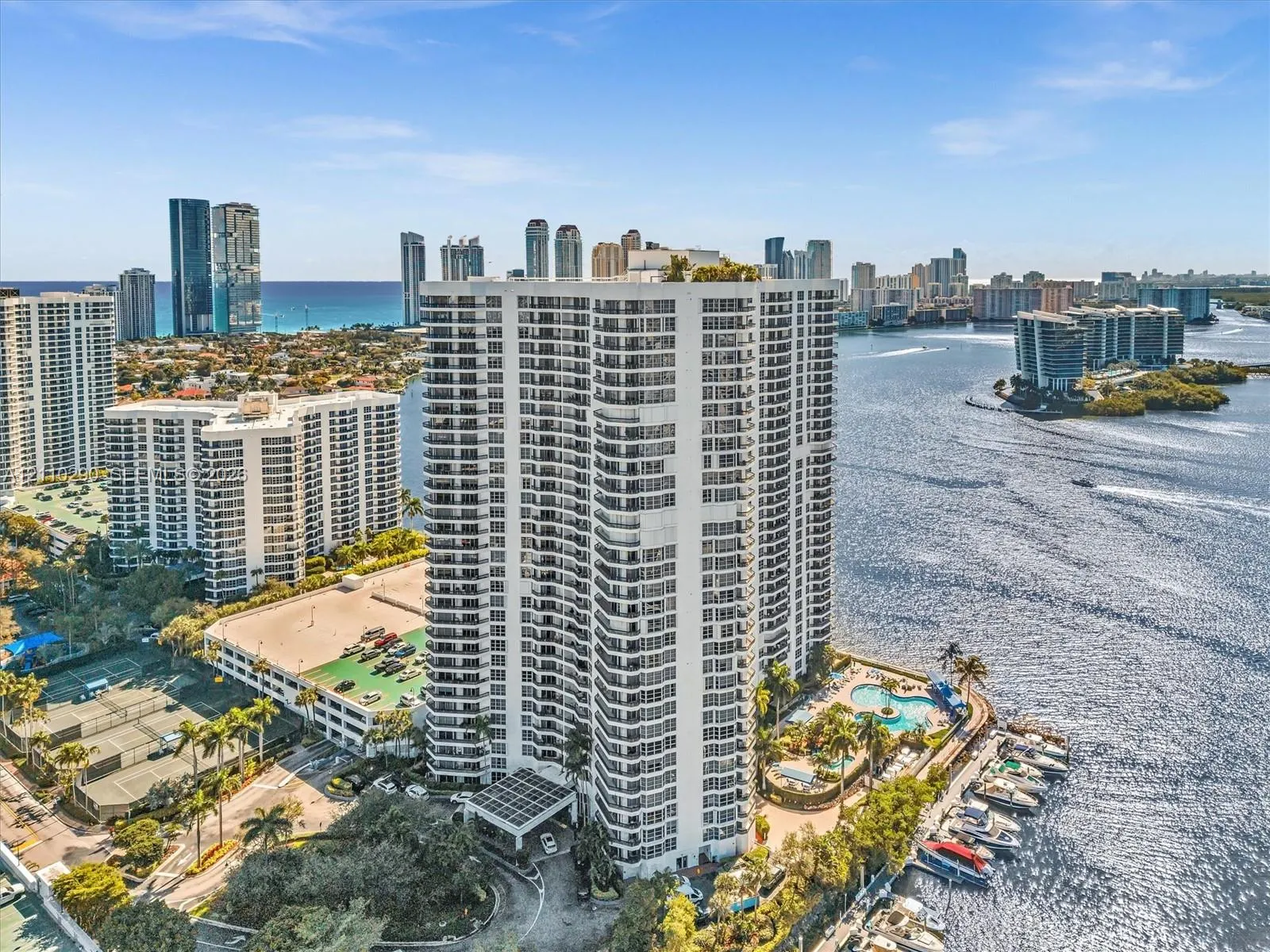 3530 Mystic Pointe Drive #303